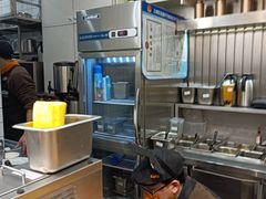 -CoCo都可(湖滨银泰店B区店)