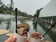 -罗红摄影艺术馆