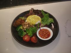 -上海滴水湖皇冠假日酒店