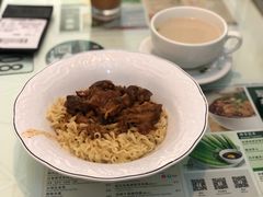 猪软骨捞即食面-翠华餐厅(香港国际机场店)
