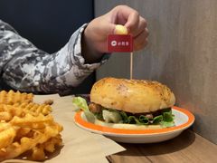 -必胜客(东大桥店)