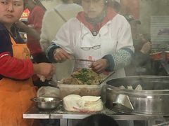 大堂-家阳赵师傅油饼包烧麦(粮道街店)