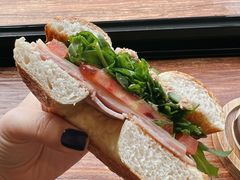 -Catch Bagel(芳草地店)