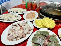 -花苑美食横琴生蚝火锅(拱北粤华路店)