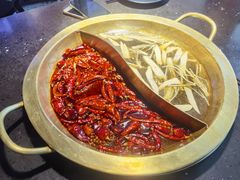 菌汤鸳鸯锅-锅说大脸毛肚重庆老火锅(佐阾店)