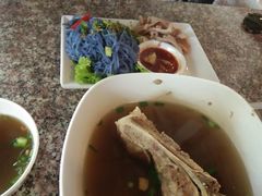 -蝶豆花蓝面条