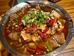 吊桶水煮牛肉饭-伯友茶记(中华广场店)