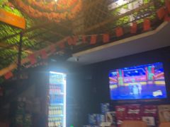 -顶峰夜宴·龙虾烧烤大排档(九江学院店)