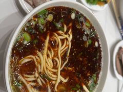 -德元兰州纯汤牛肉面(龙阳路店)