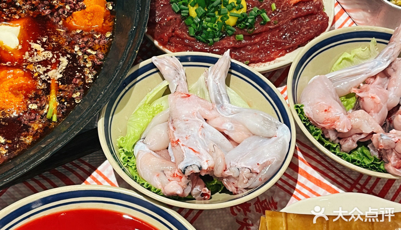 在南昌三店齐开的重庆风味老火锅！进门起我的嘴没停过...