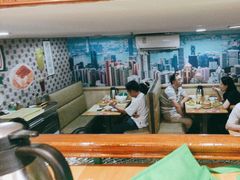 -香港仔茶餐厅(凤阳店)