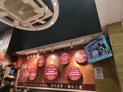 -滋味满屋美食坊(上海街店)