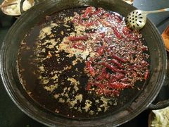 -利姐牧牛匠老火锅(兰花店)