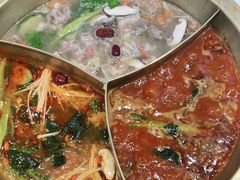 -渝里重庆火锅(航天城店)