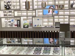 -宝岛眼镜