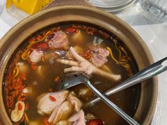 -菌小白火锅(时尚天河店)