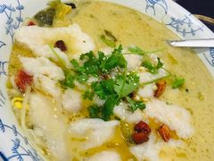 酸汤鱼片-和记小菜(七宝店)