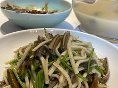 茭白炒鳝丝-玫瑰厅上海菜(兴国路店)