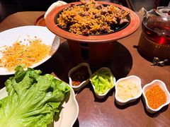 齐齐哈尔酸菜煎肉-奉天小馆·非遗东北菜(沈阳万象城店)
