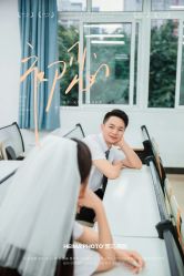 -黑马婚纱摄影
