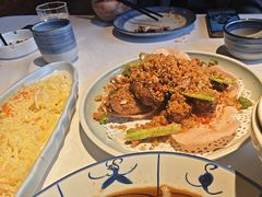 -八府香鸭·啫啫煲(华山路店)