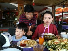 -Pakwan Restaurant & Bar