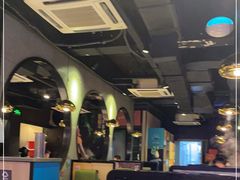 -佰人王串串香火锅(洋珠巷店)