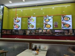 -龙记桂林米粉(财满街店)