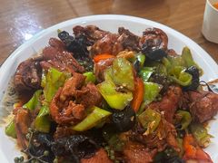 -美顺香食府鱼头老店(雪野湖店)