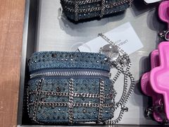-URBAN REVIVO(西安Momopark店)