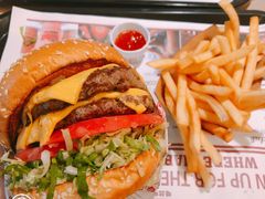 -The Habit Burger Grill 哈比特汉堡(复兴soho店)