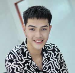 -风生造型