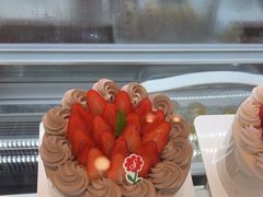 -花花卷卷·鲜食蛋糕(静安久光百货店)