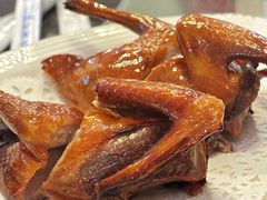 蒜香乳鸽-富哥食店
