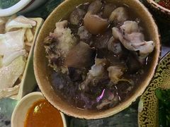 牛脚-汤锅大王(新平曹苏黄牛汤锅有限公司)