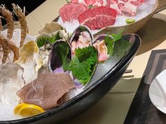-余欢领鲜火锅(新街口店)