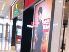 -亨吉利世界名表中心(群光店)