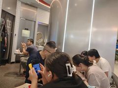 -肯德基(成山路地铁站店)
