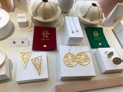 -LADY FAFA(巨鹿路陕西南路路口店)