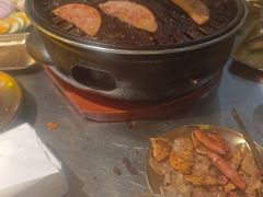 -胡悦里韩式烤肉(芝罘万达广场店)
