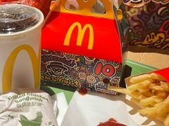 -麦当劳(中二横路店)