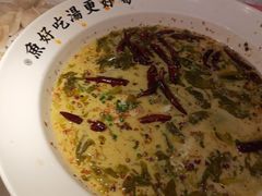 -江渔儿酸菜鱼(映月湖环宇城店)