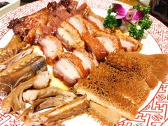 烧味拼盘-雍景湾大酒楼(怡翠花园店)