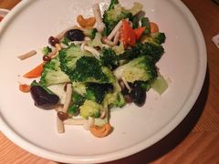 -波螺油子青岛本帮菜(银座店)