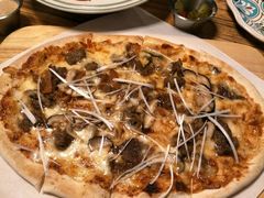 烤牛肉烤盘披萨-I HOLIC艾豪丽披萨(KKone店)