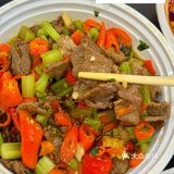今天的午餐来点辣。。