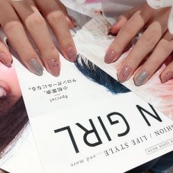 -花系美·美甲美睫精品店