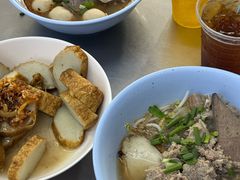 -榮泰米粉湯(Left Shop)