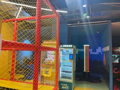 -不可思议减压馆·解压博物馆·摔碗发泄·团建定制