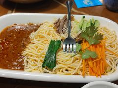 老昆明牛肉米线-雀舞云南菜(天津天河城购物中心店)